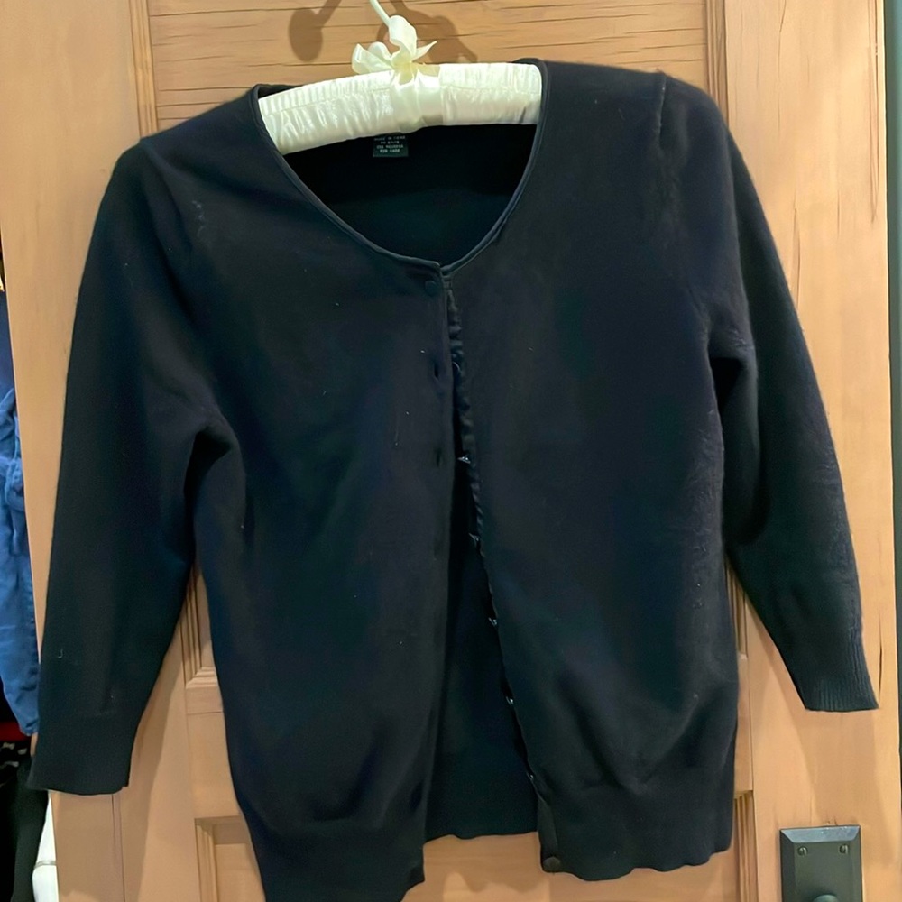 100% cashmere sweater